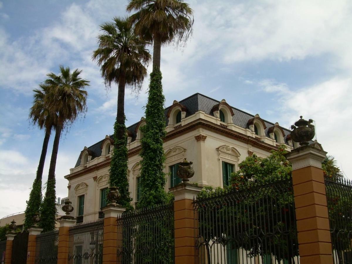 Medina Apartment And Parking Historical Center Sevilla Eksteriør billede
